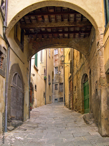  Italy, Tuscany, Cortona typical city medieval street.