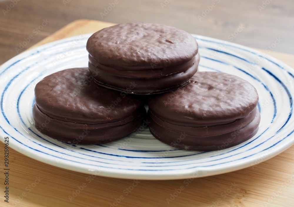 Choco Pie, Round Chocolate Sweets Choco Pie, Round Chocolate Sweets