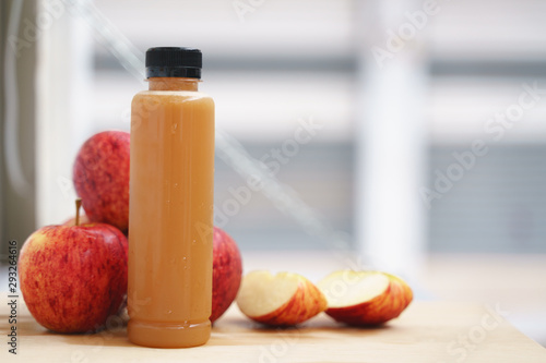 Cold pressed apple juice