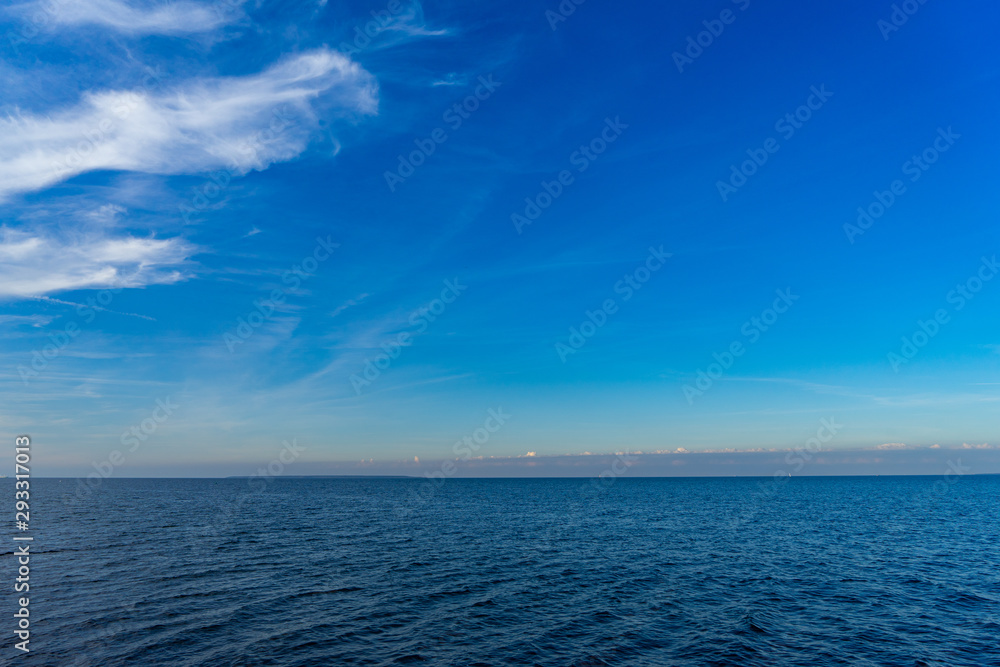 Obraz premium View beautiful autumn landscape with Sea