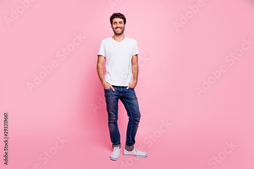 Full length photo of charming positive macho man arabian person have spring vacation walk with his girlfriend wear trend modern outfit isolated over pastel color background