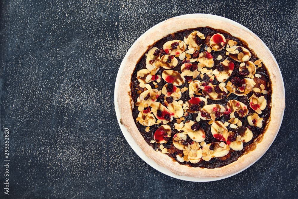 pizza with chocolate and bananas pizza with chocolate and bananas