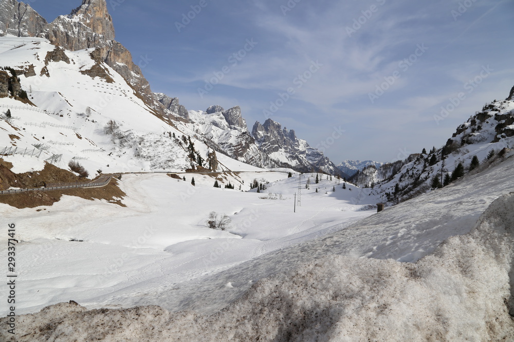 Obraz premium Passo Rolle - Dolomiti - fine inverno 2016