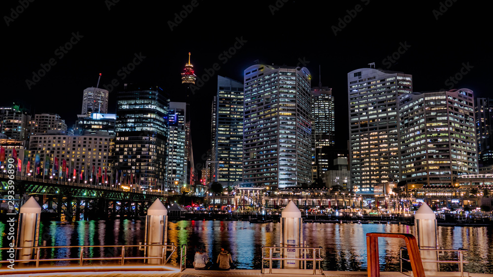 Obraz premium A night at the Darling Harbour in Sydney
