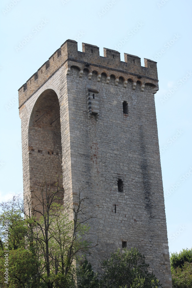 La tour des pendus, tour Saint-Jean, Cahors, dans le Lot La tour des pendus, tour Saint-Jean, Cahors, dans le Lot