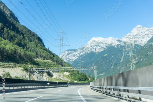 Wallpaper Mural Autobahn Strasse in der Schweiz Torontodigital.ca