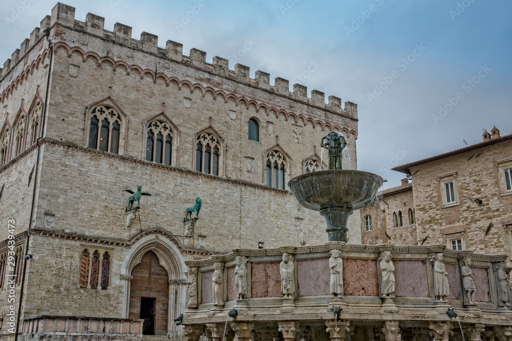 Fountain Maggioreis and the Palazzo dei Priori n the major square of Perugia.The 13th-century Fontana Maggiore is undoubtedly the main attraction in Piazza IV Novembre, Umbria, Perugia, Italy