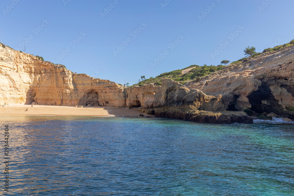 beaches in algarve portugal