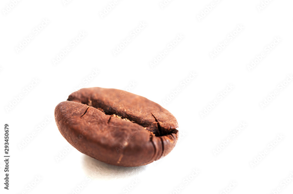 Obraz premium one coffee bean on white background