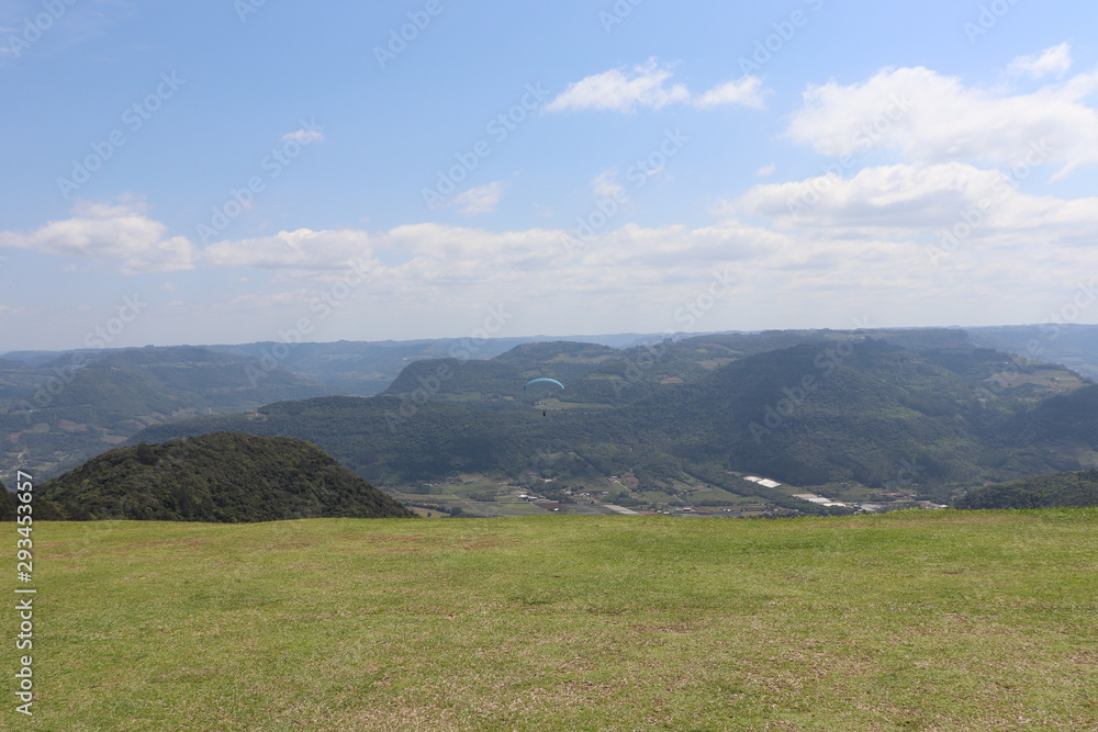 Fototapeta premium Panoramic view of the Ninho das Águias (Eagle's Nest), located in the northwest of the municipality of Nova Petrópolis. It is one of the best hang gliding locations in the state of Rio Grande do Sul.