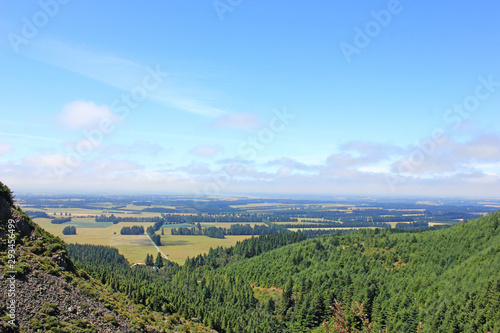 View ower the Canterbury plains on a sunny summer day