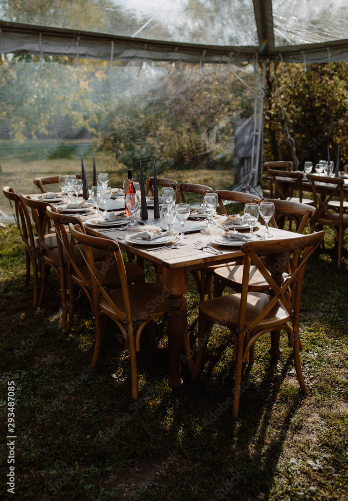 outdoor autumn dinner table setting
