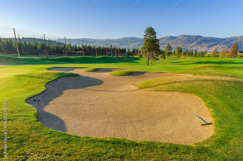 Obraz premium Bunker on golf couse