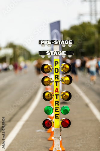 Traffic light for drag racing. starting system in drag racing