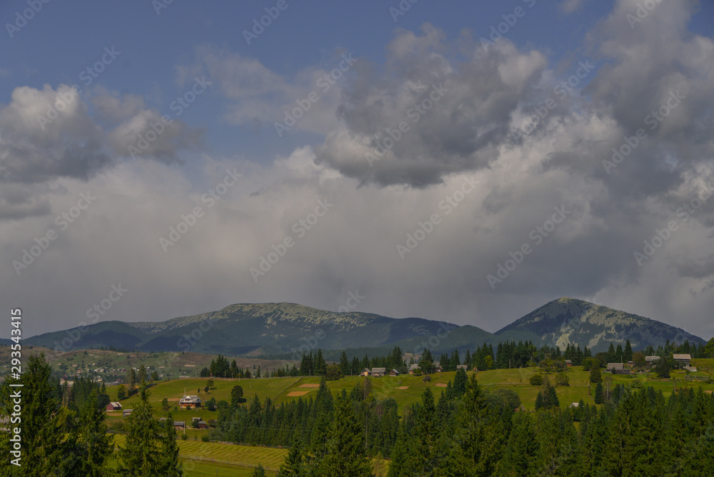 Obraz premium landscape with mountains and clouds