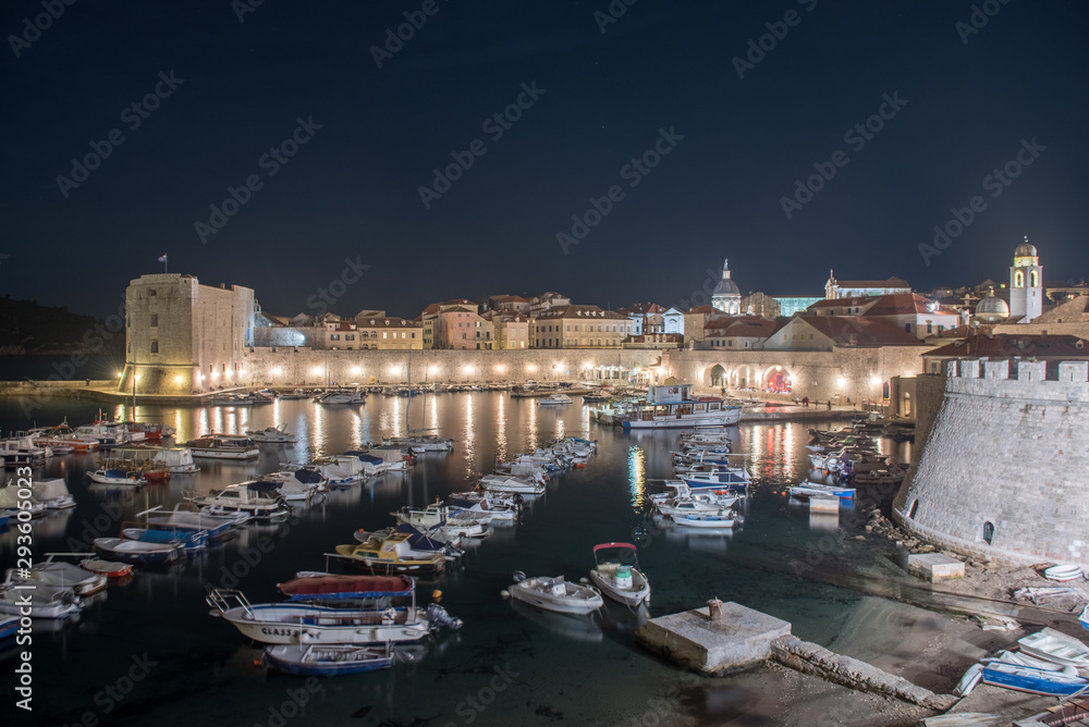 Dubrovnik port at night