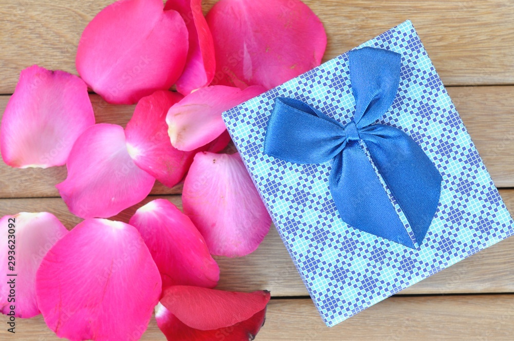 gift box gift box