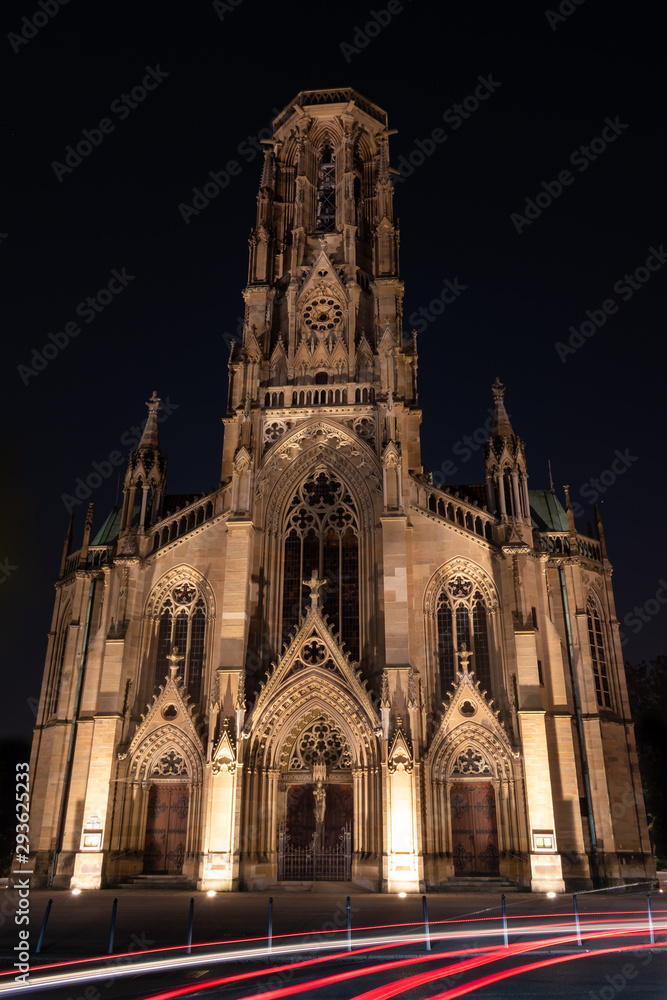st vitus cathedral in prague