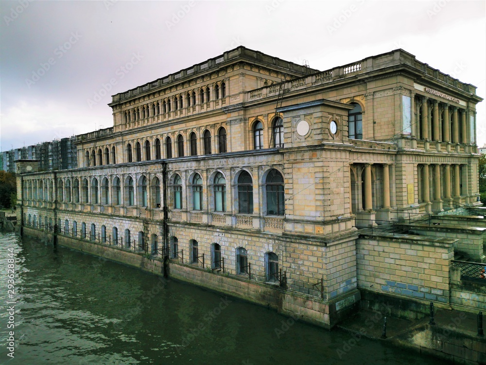 The historic building of the former Koenigsberg exchange on the Pregel river. Now the building of the Art Museum. The fall of the year.