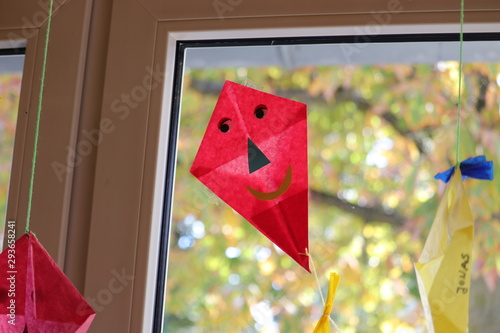 selbstgebastelte Drachen