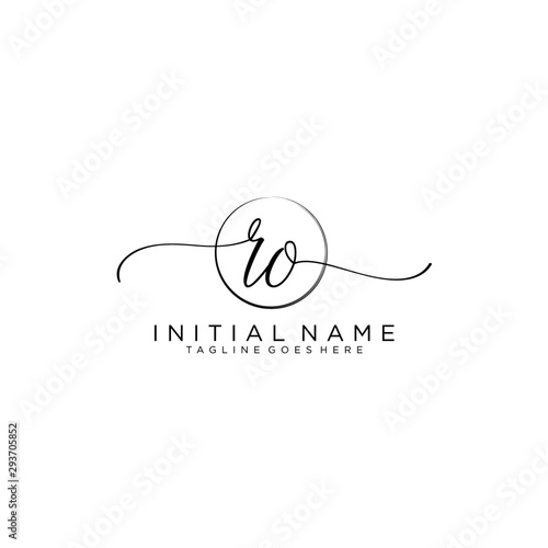 RO Initial handwriting logo with circle template vector.