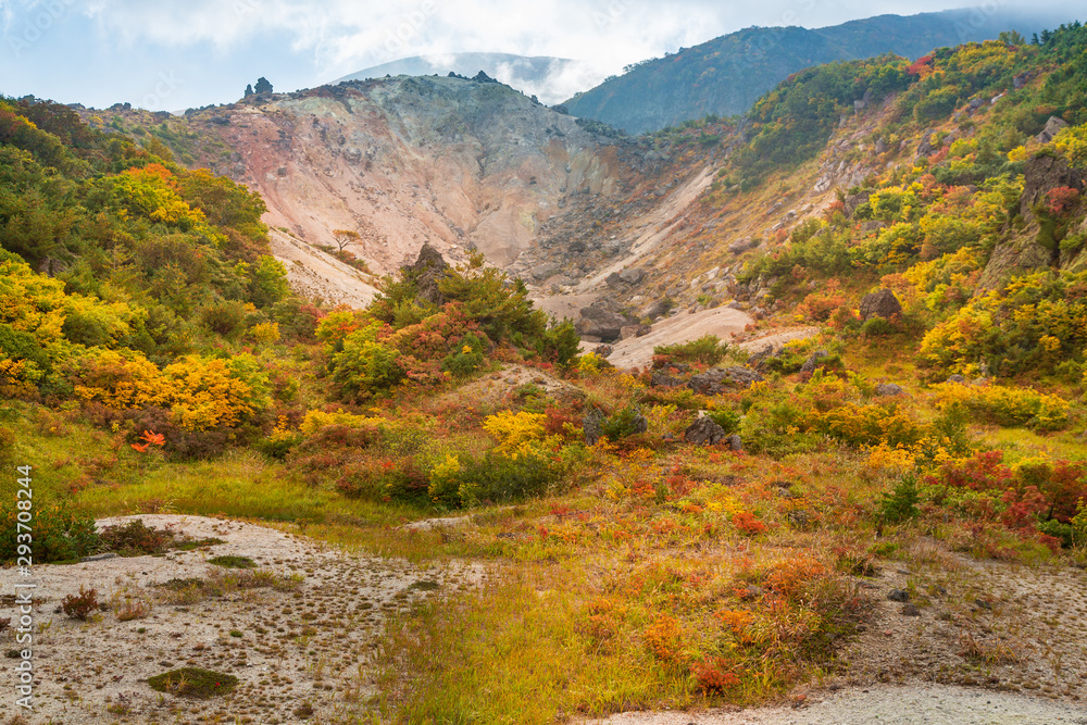 栗駒山須川登山道賽ノ河原の紅葉 栗駒山須川登山道賽ノ河原の紅葉