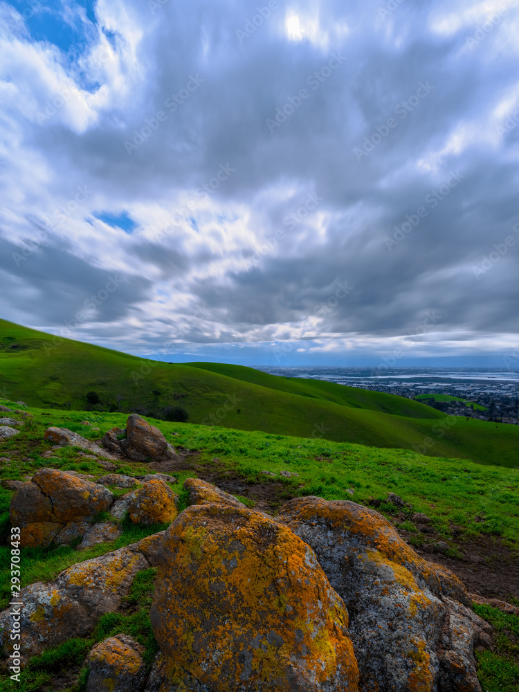 Horse Heaven Trail in Mission Peak Regional Preserve