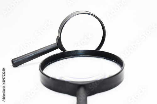  Magnifying glass