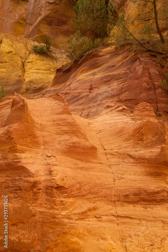 Ocher cliffs near Roussillon, Vaucluse department, Provence-Alpes-Côte d'Azur region, France, Europe