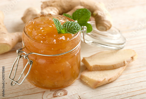 ginger chutney jam on a wooden background © lenkaprusova