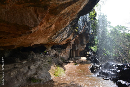 Tableau sur toile kondhane buddhist cave at karjat in maharashtra