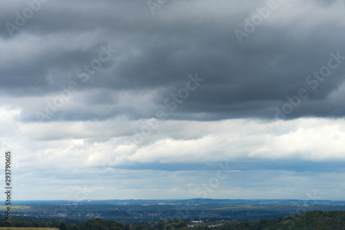 Herbstlicher Himmel über dem Rheinland bei Bonn