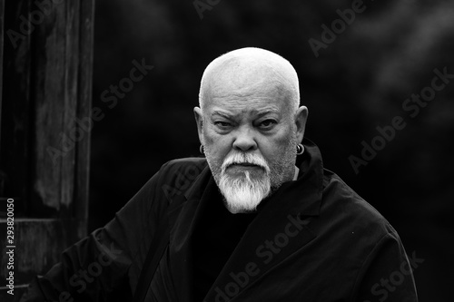Sami man, actor, closeup, black & white