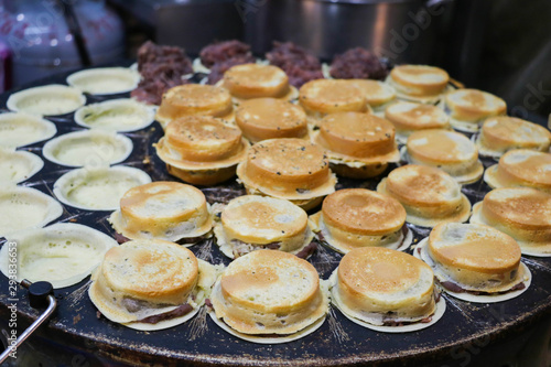 Taiwanese cuisine -Wheel pie(wheel cake)