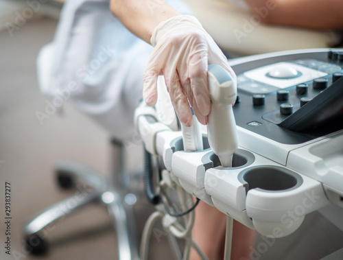 Canvastavla Utltrasonographic examination devices at hospital