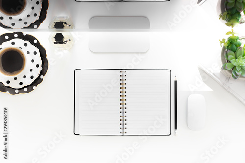 Modern Minimal Desktop