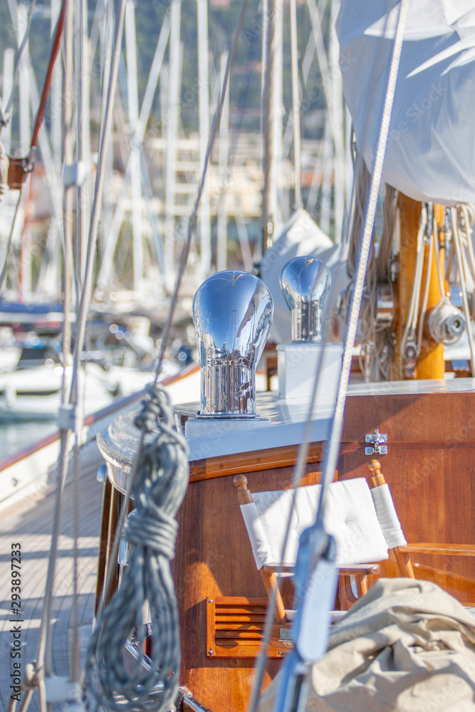 accastillage de voilier bateau de regate Stock Photo | Adobe Stock