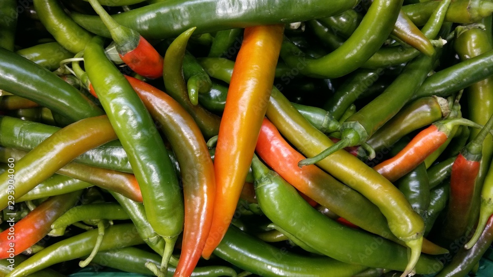 chili peppers chili peppers
