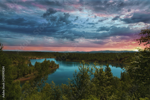 Fototapeta Naklejka Na Ścianę i Meble -  sunset over lake