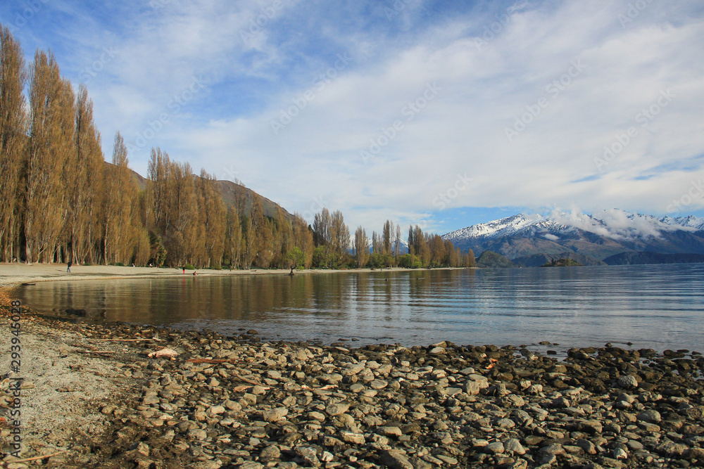 The Beauty of Lake Wanaka New Zealand