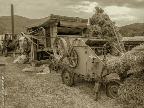 Machines et outils d'autrefois. photo