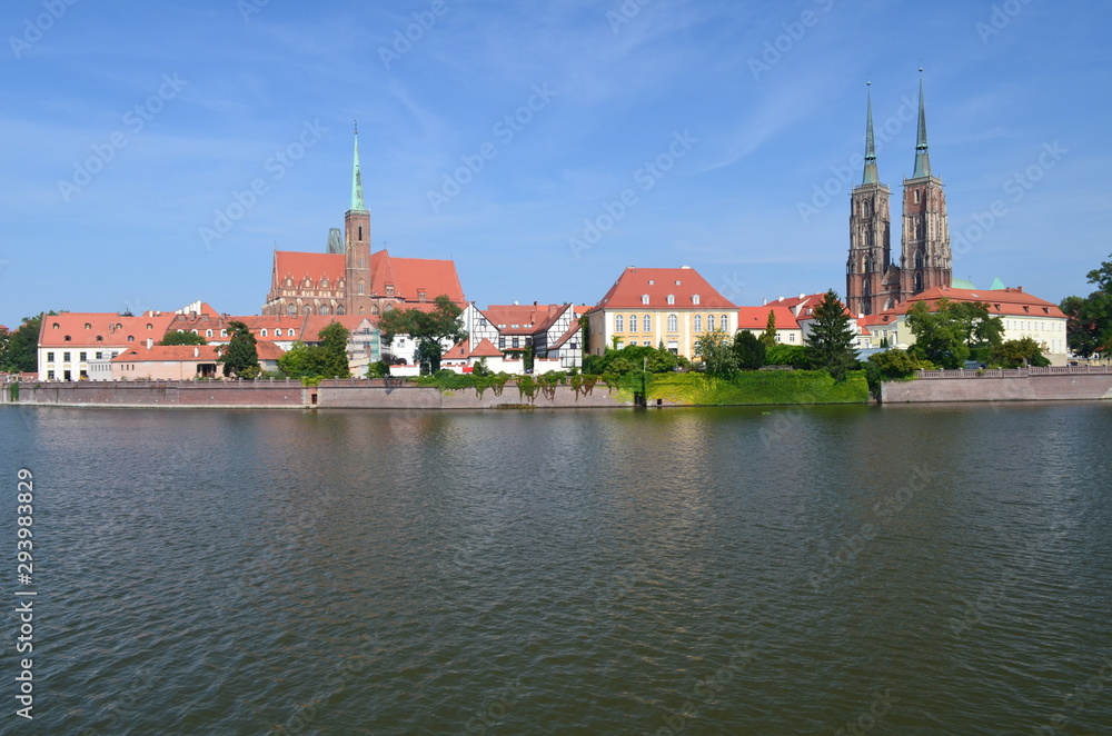 Odra we Wrocławiu latem/The Oder in Wroclaw in summer, Lower Silesia, Poland