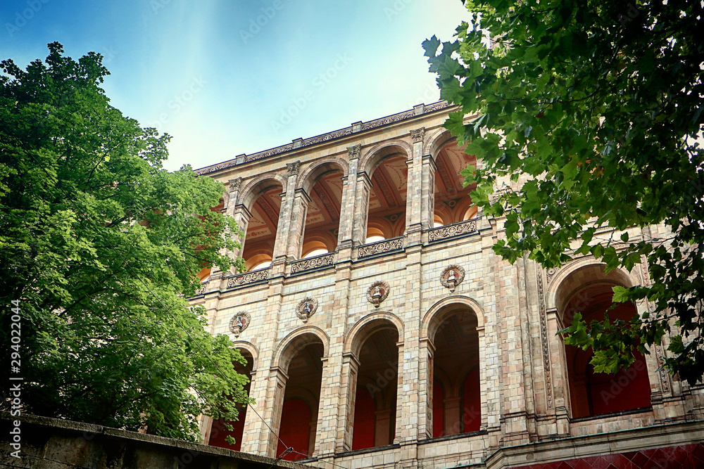 Φωτογραφία Munich, architectural detail of the lateral arcades of the Maximilianeum, Renaissance Palace completed in year 1874, premises of a gifted student's foundation and of the Bavarian state parliament