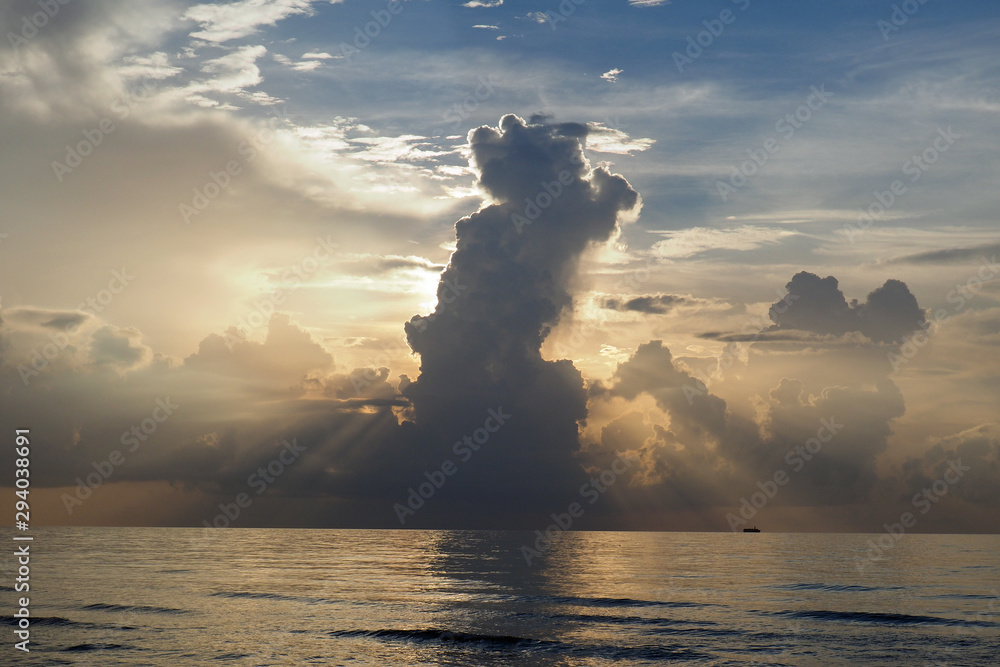 Fototapeta premium Sunrise cloudscape over Miami Beach, Florida.