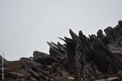 Принти на полотні Pointy rocks