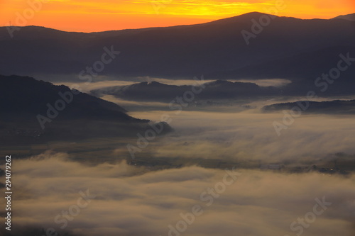 岩手県遠野市 高清水展望台からの雲海