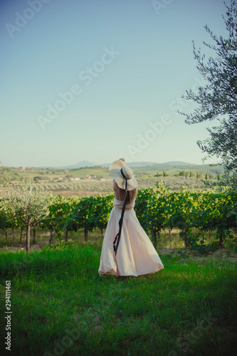 the vineyards of Toskana girl
