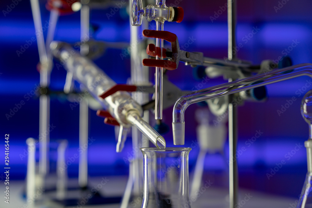 Glass instruments in the laboratory of chemical synthesis Glass instruments in the laboratory of chemical synthesis