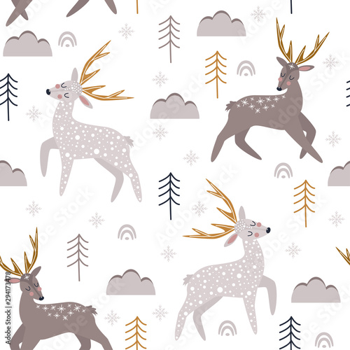 seamless pattern with christmas deers on white background - vector illustration, eps