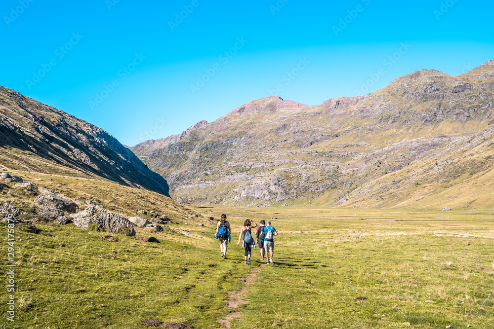 Valle de Hecho, Huesca / Spain »; September 28, 2019: A group returning from the Made Valley trekking from the Ibon descent